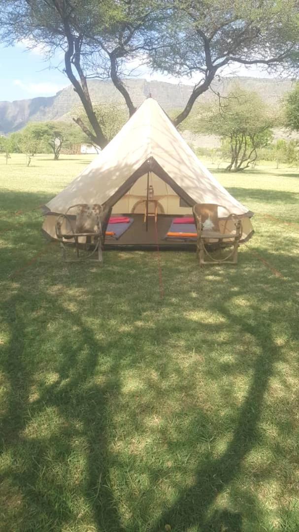 Lake Natron Maasai Giraffe Eco Lodge And Camping Mtowabaga Room photo